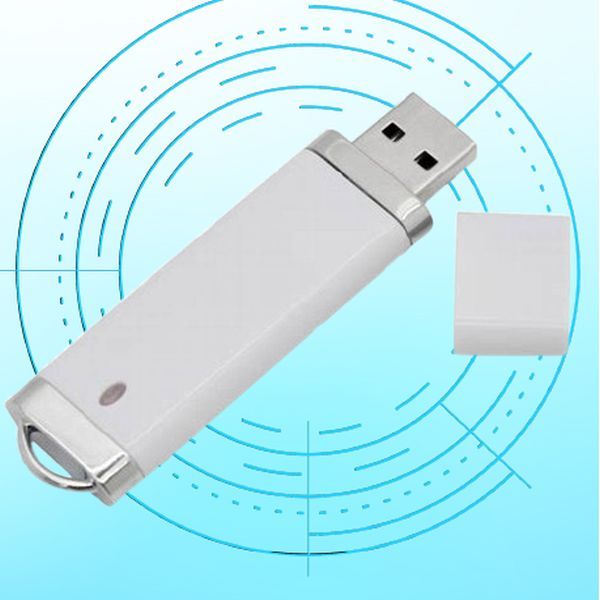 White Plastic Classic Pen Drive With Cap