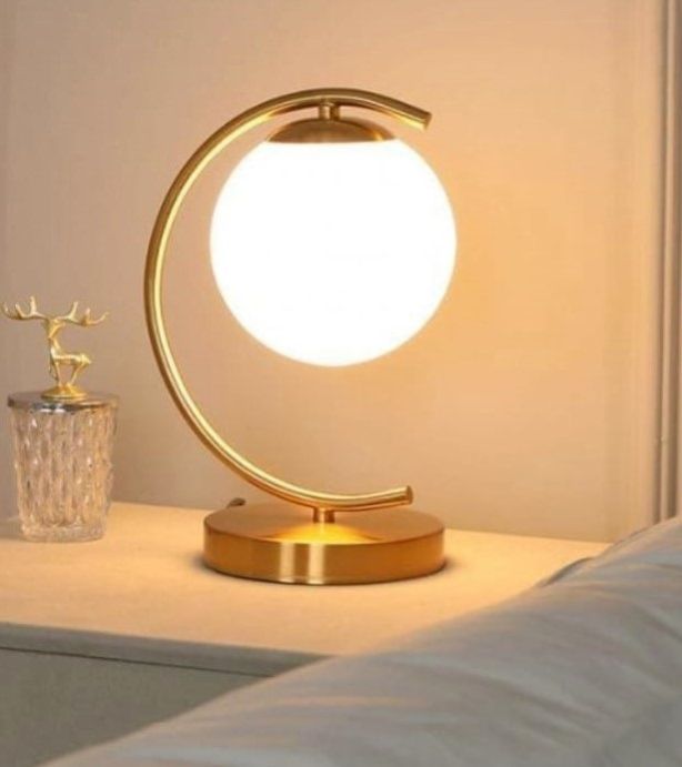 Ghand Iron Table Lamp