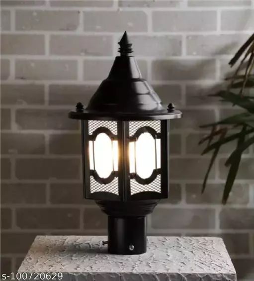 Modi Outdoor Gate Light