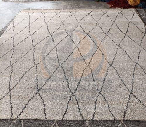 Ivory and Grey Wool and Viscose Rug