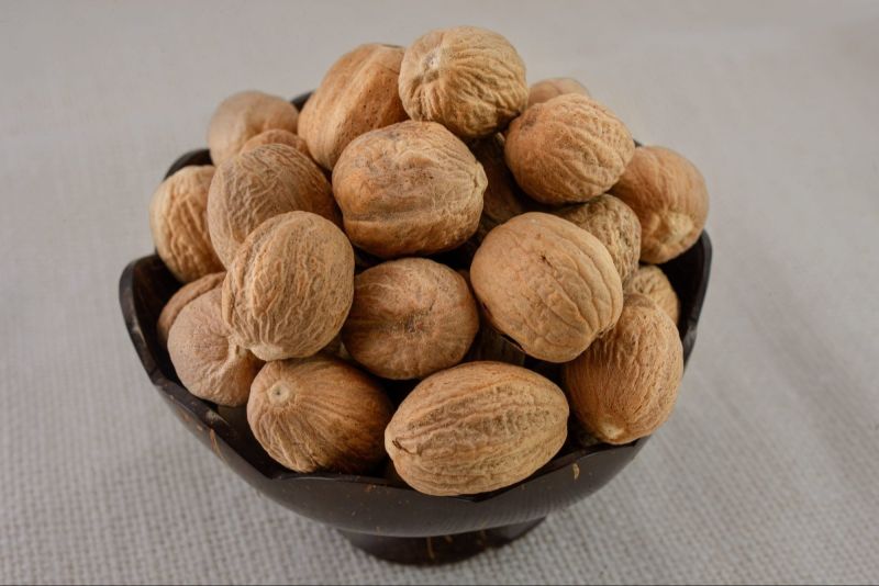 Whole Nutmeg