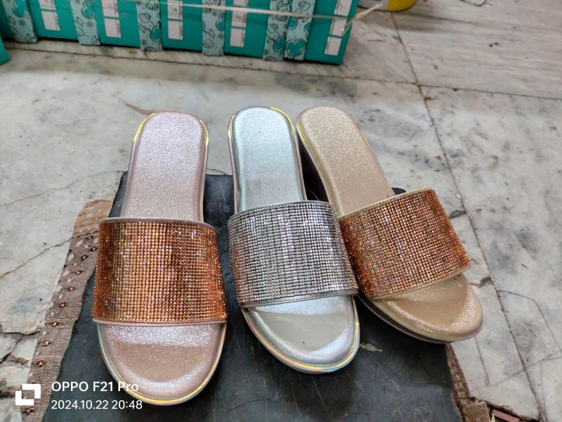 Light Weight Memory Form Heel Ladies Sandal