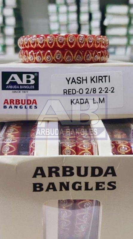 Yash Kirti Glass Kada