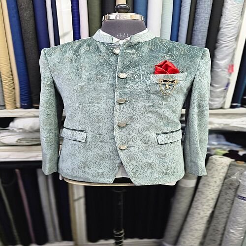 Mens Elegant Green Velvet Mandarin Collar Jodhpuri Suit