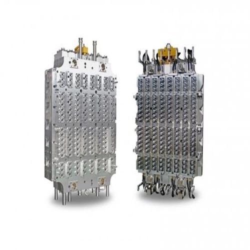 PET Injection Molds with Hot Runners