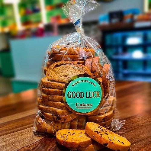 Good Luck Cakers Garlic Rusk
