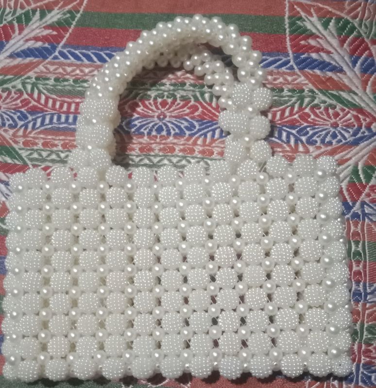 Elegant White Pearl Beaded Handbag