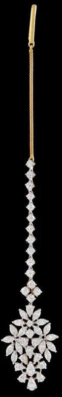 Floral Diamond Maang Tikka