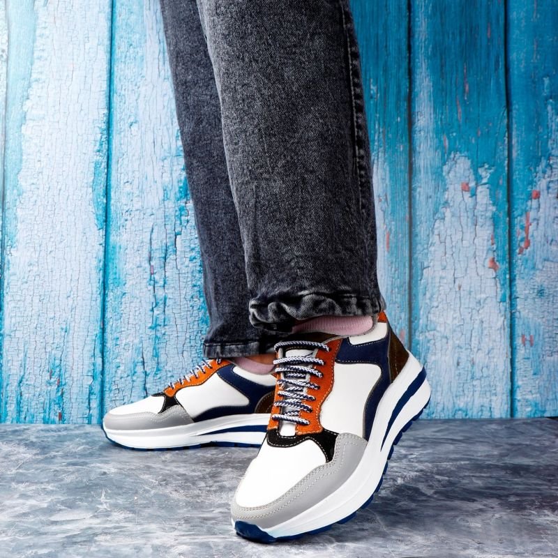 Unique Design Men Casual Sneaker