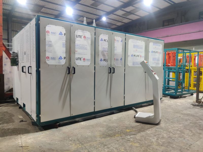 6 Cavity Fully Automatic Blowing Machine