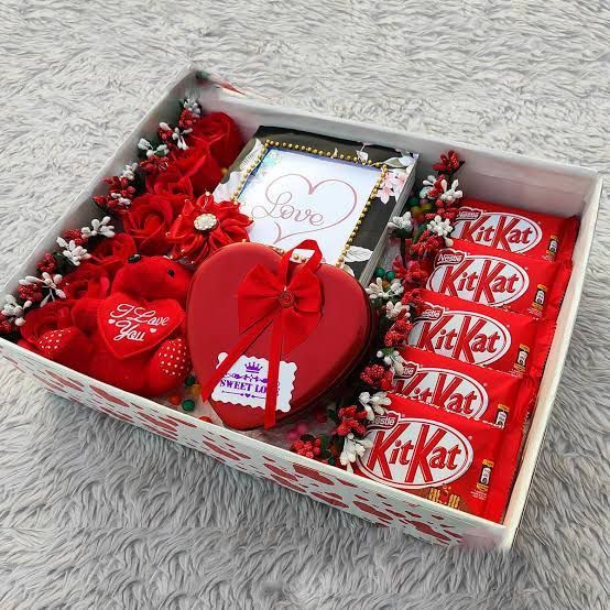 Gift Hampers