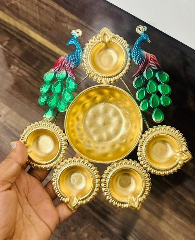 Bowls, Plates & Trays