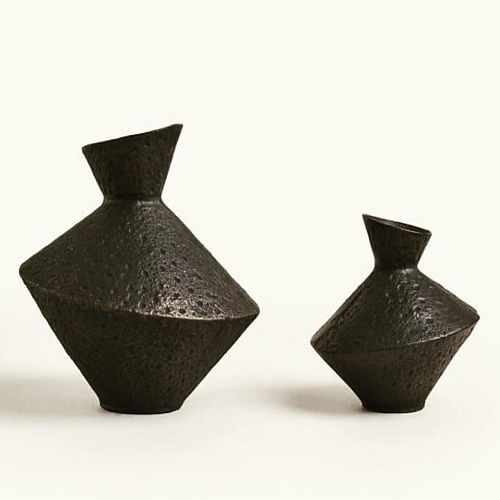 Black Metal Decorative Vase