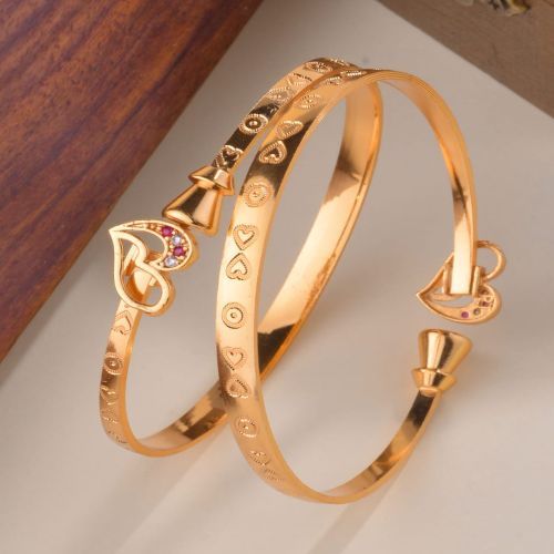 White And Maroon Stone Heart Shaped Artificial Golden Bracelet