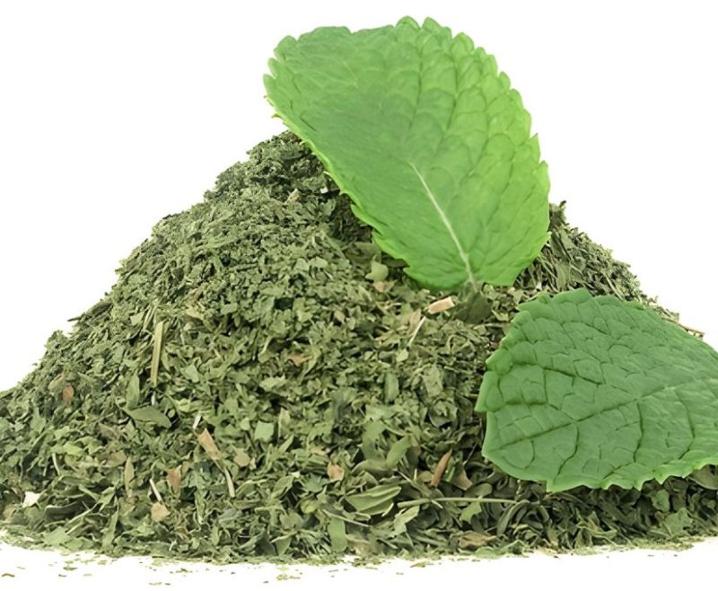 Dehydrated Mint Leaves