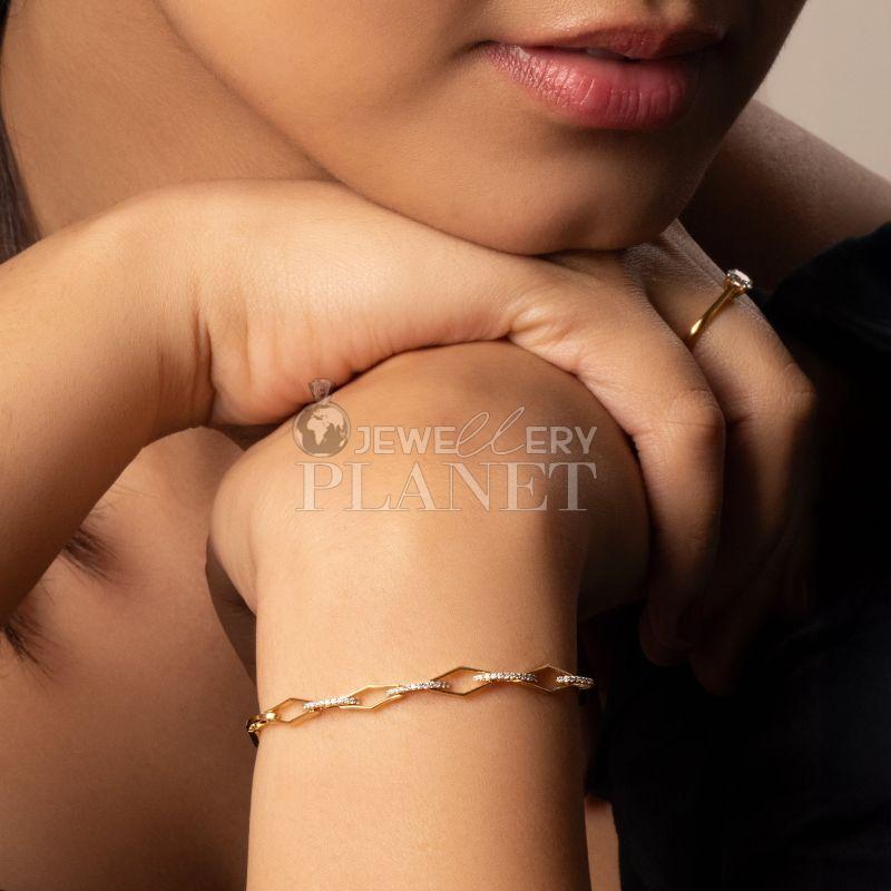 14k Gold Dimoand Oval Link Chain Bracelet