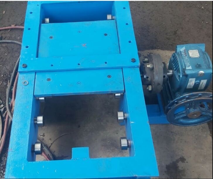 Rack &AMP; Pinion Gate