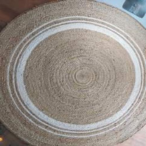 Round Jute Rug with White Border