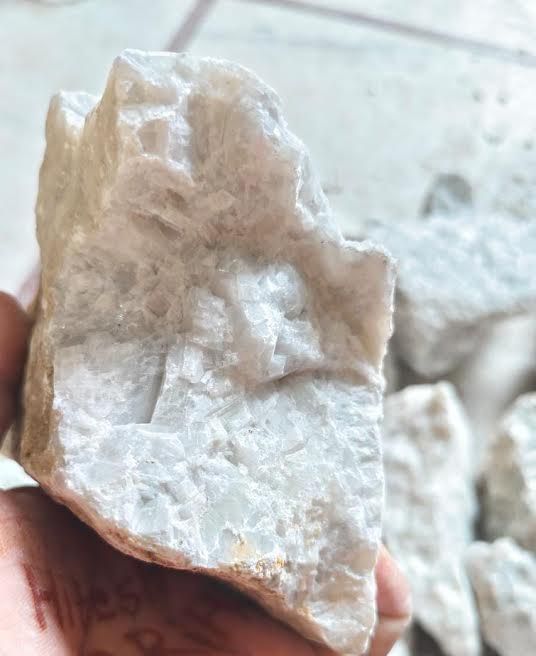 White Wollastonite Lumps