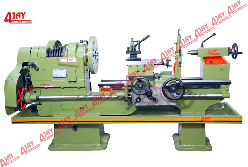 Heavy Duty Lathe Machine