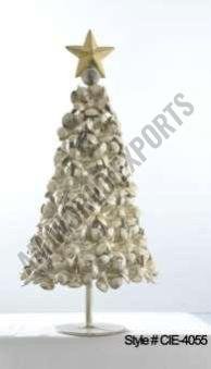 Golden Petal Christmas Tree