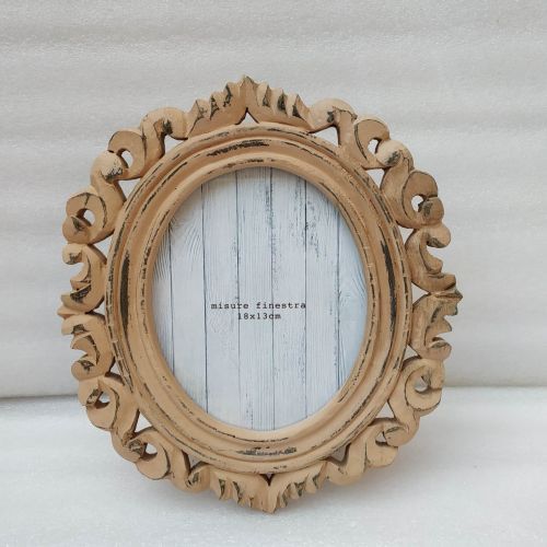Oval Wooden Carved Vintage Style Photo Frame