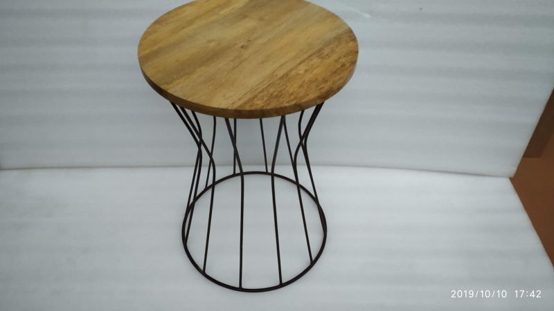 Round Wooden &AMP; Metal Wire Frame Side Table