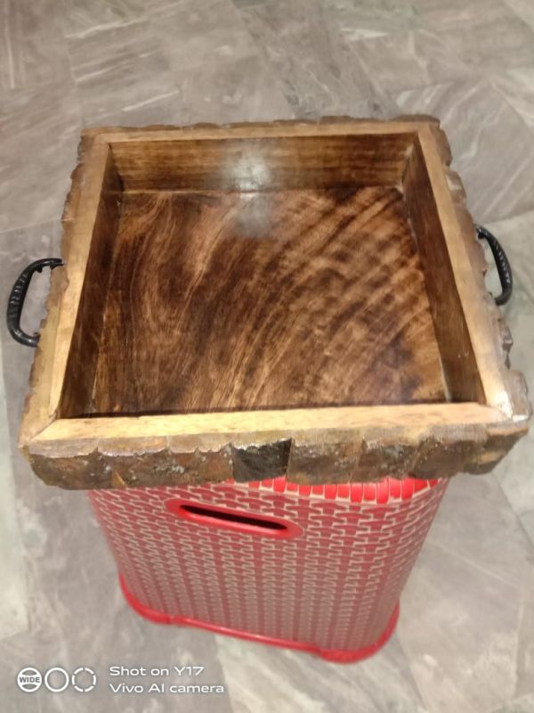 Square Bark EDGE Base Polished Wooden Tray