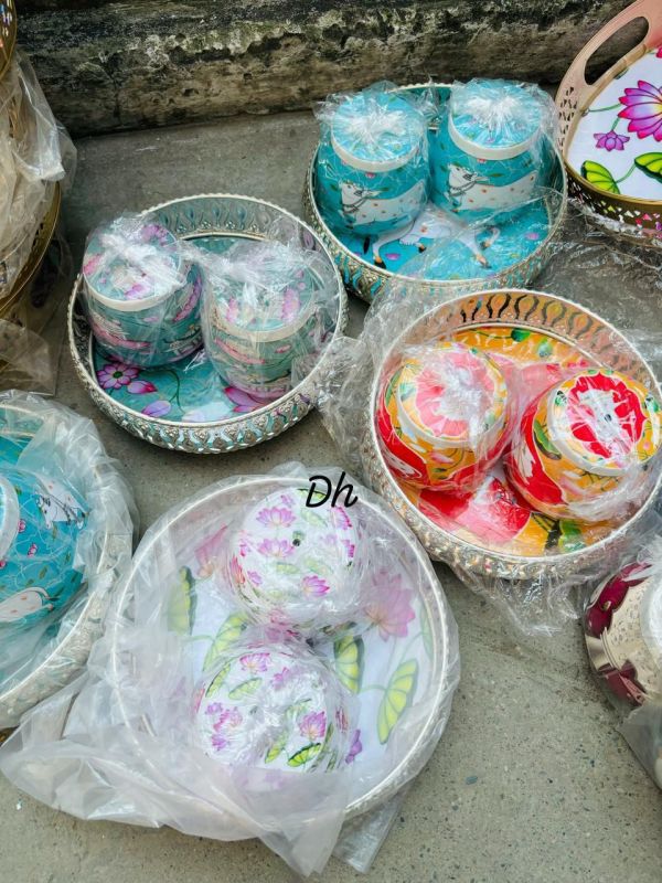 Melamine Pichwai Tray &AMP; Bowl Serveware Set with Floral Print