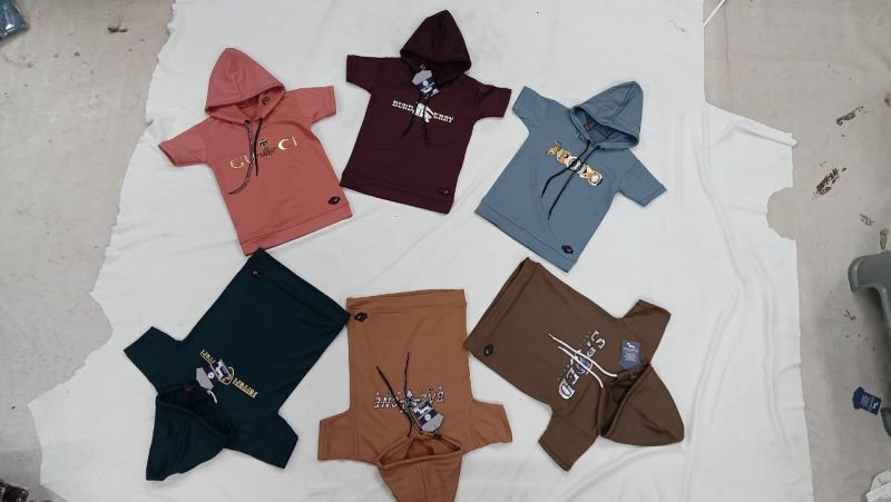 Kids Stylish Half Sleeves Hooded T-Shirt