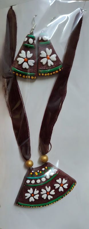 Antique Design Terracotta Necklace Set