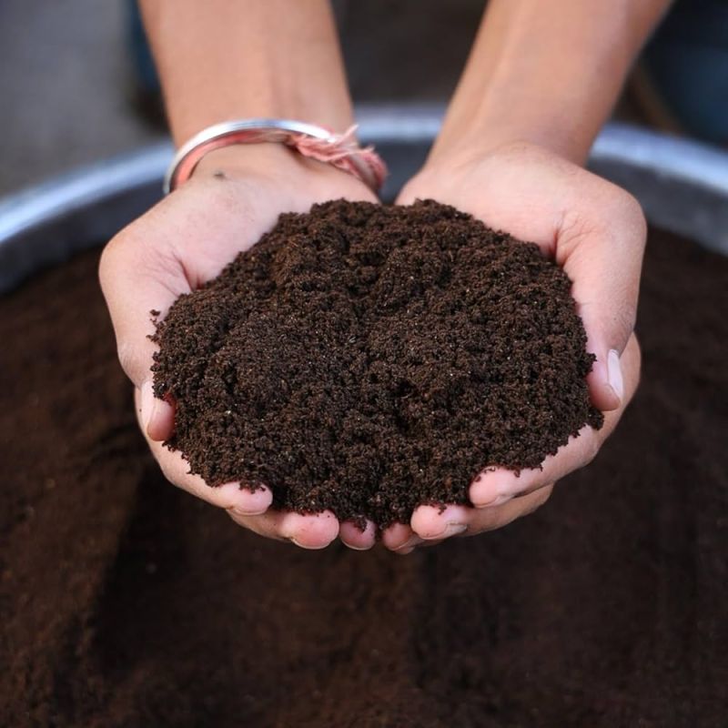 Natural Vermicompost Fertilizer
