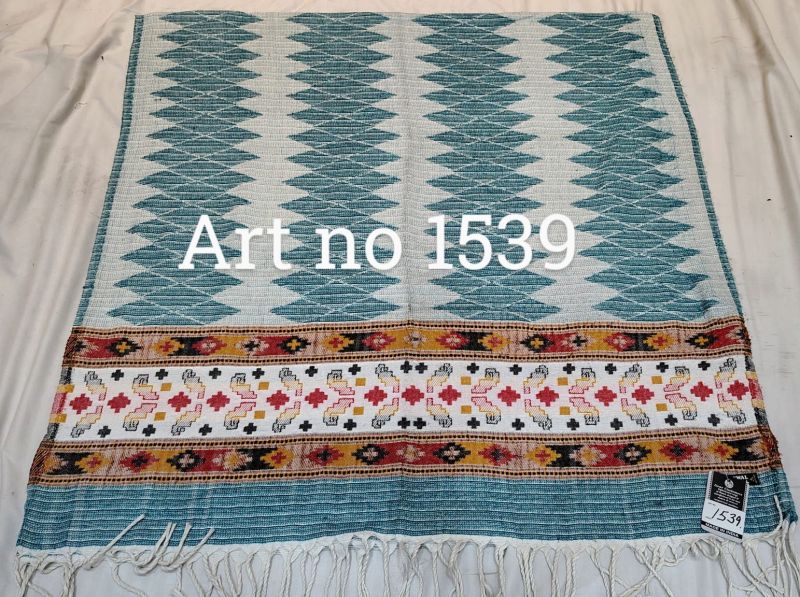 Ladies Khaddi Kullu Woolen Shawl