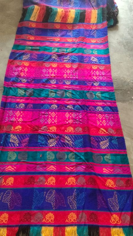 Ladies Multicolor Woolen Shawl