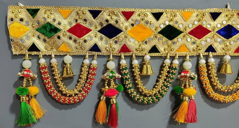 Pearl Decorative Wall Hangings