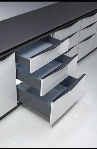 Modern Kitchen Tandem Box