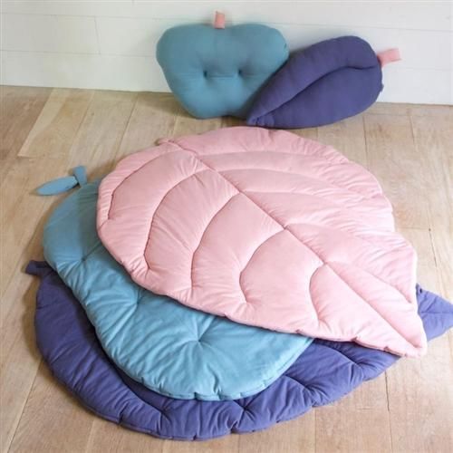 Leaf Shape Floor Cushion