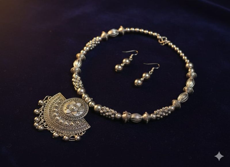 Silver Oxidized Women Choker Necklace Set