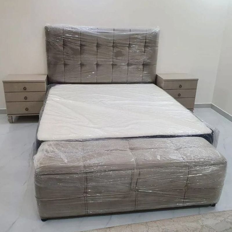 Queen Size Velvet Upholstered Bed with Storage