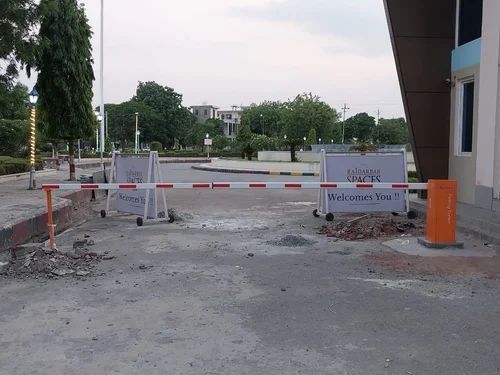 Aluminum Boom Barrier