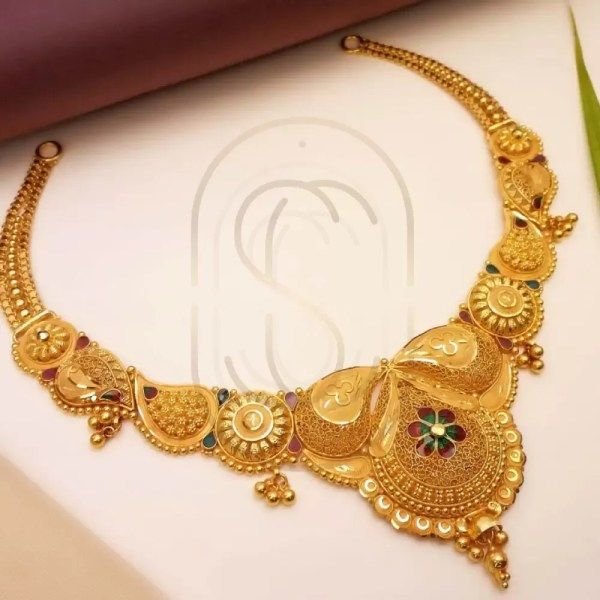 22k Traditional Elegance Floral Choker Gold Necklace