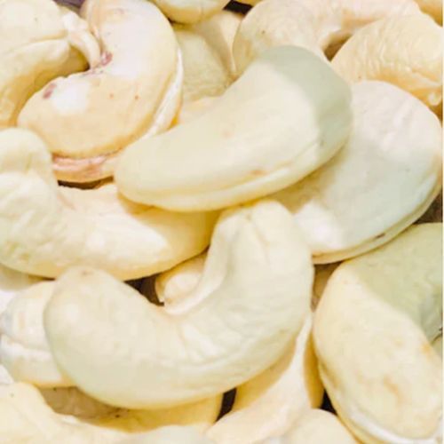 Natural Cashew Nuts
