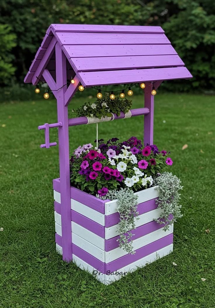 Wooden Garden Well Style Flower Planter