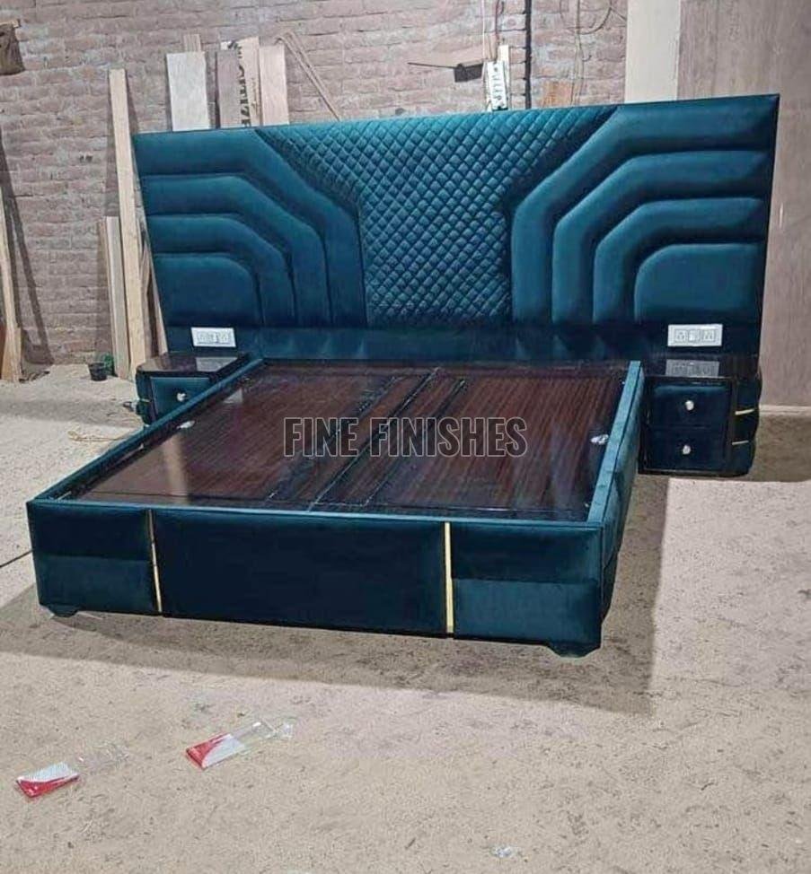 Modern Panel Design Luxury King Size Bed