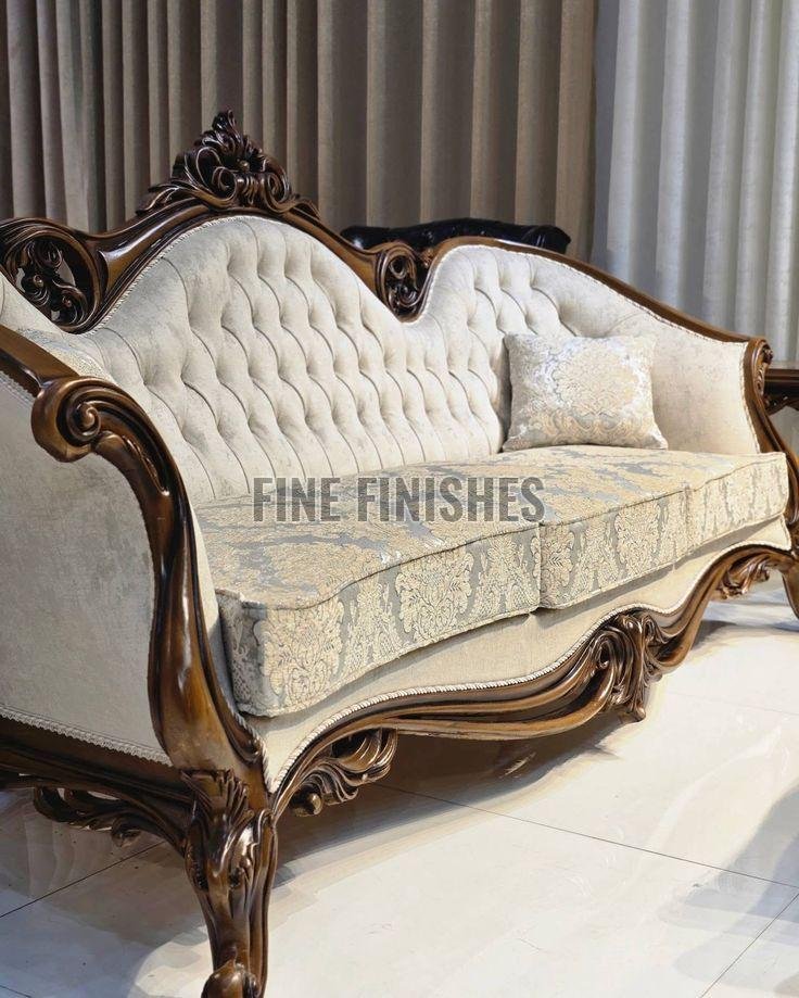 Royal Tufted Wooden Carving Living Sofa