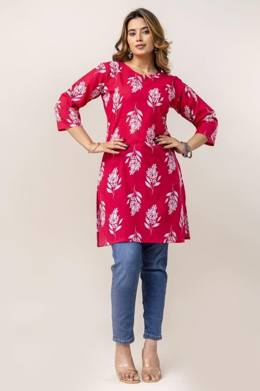 Ladies Pink Floral Printed Straight Kurti