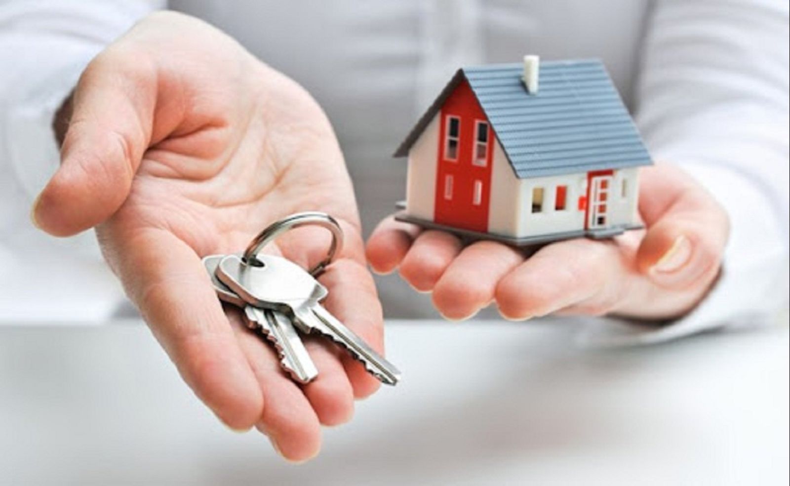 House Buying & Selling Services