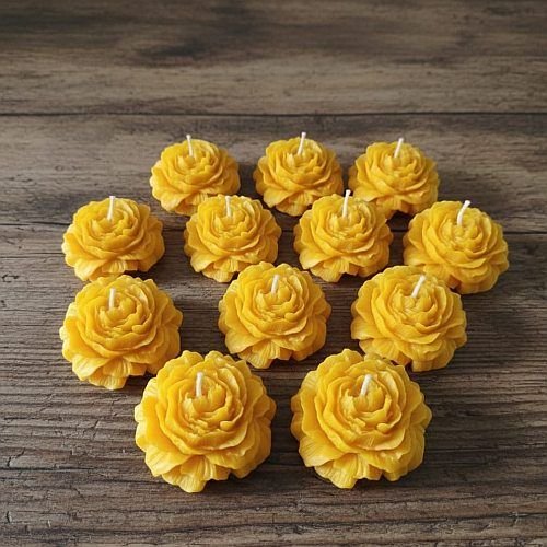 Decorative Soy Wax Yellow Peony Flower Candle
