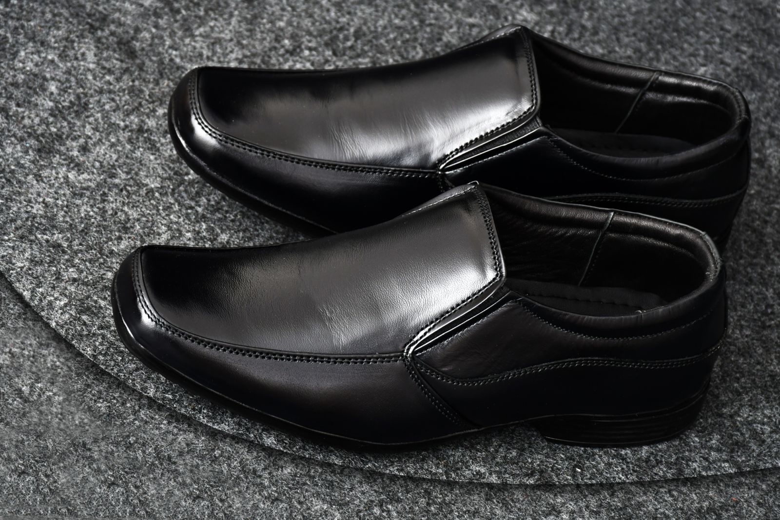 Mens Black Leather Slip On Shoe