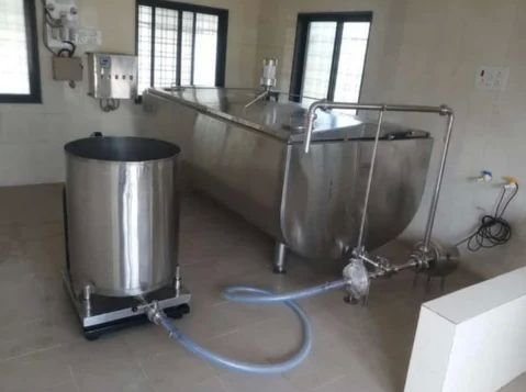 2000 Litre Bulk Milk Cooler